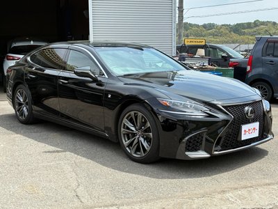 LEXUS LS - 3