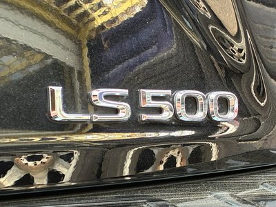 LEXUS LS - 10