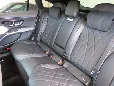 2022 Mercedes-BENZ EQS AMG — миниатюра 19
