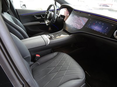 2022 Mercedes-BENZ EQS AMG — фото 3