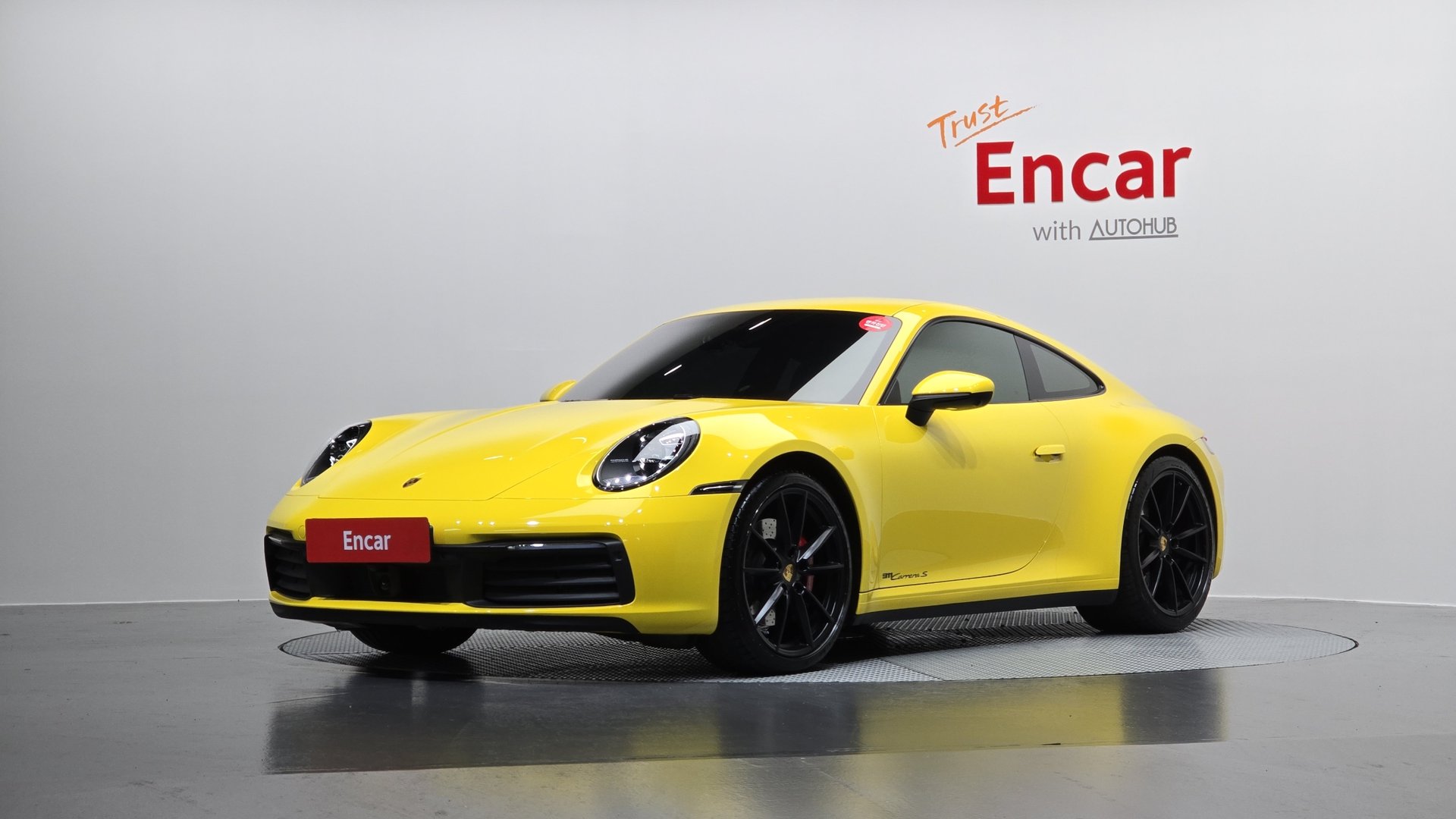 PORSCHE 911 - View 1