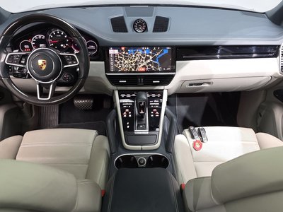 PORSCHE CAYENNE - 5