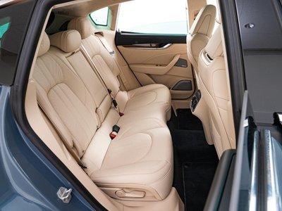 MASERATI LEVANTE - 10