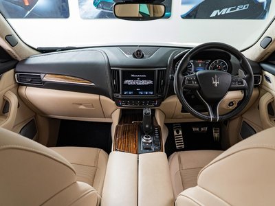 MASERATI LEVANTE - 5