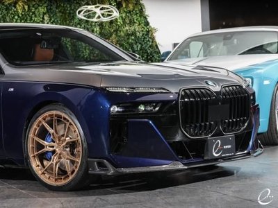 BMW 7 SERIES - 7