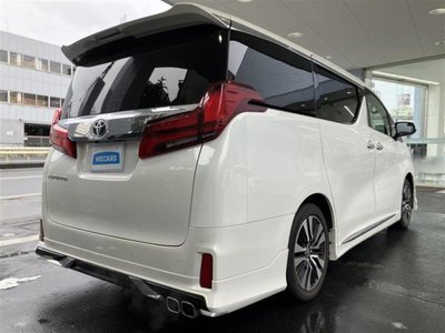 TOYOTA ALPHARD - 3