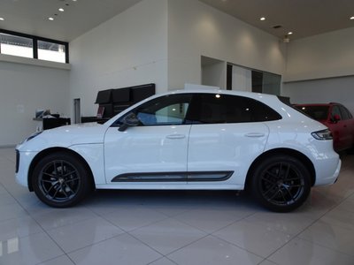 صورة 7 لـ 2023 Porsche MACAN