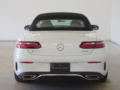 MERCEDES-BENZ E-CLASS COUPE - 3