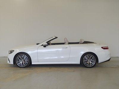 MERCEDES-BENZ E-CLASS COUPE - 8