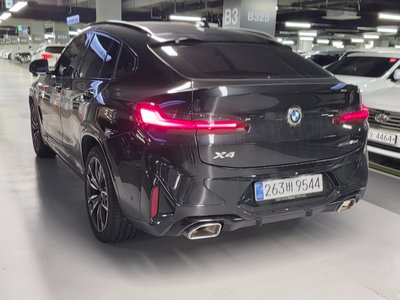 2025 BMW X4 — фото 3
