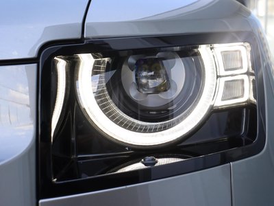 2025 LAND Rover DEFENDER — миниатюра 65