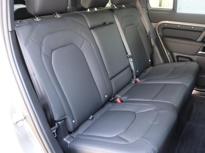 2025 LAND Rover DEFENDER — миниатюра 38