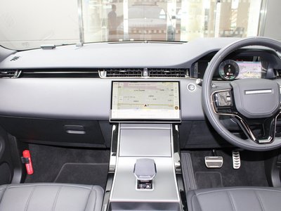 صورة مصغرة 29 لـ 2024 LAND Rover RANGE ROVER EVOQUE