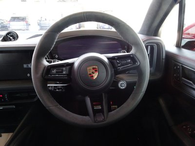 PORSCHE CAYENNE - 10