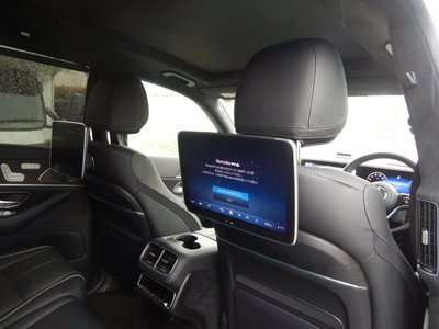 MERCEDES-BENZ GLS - 10
