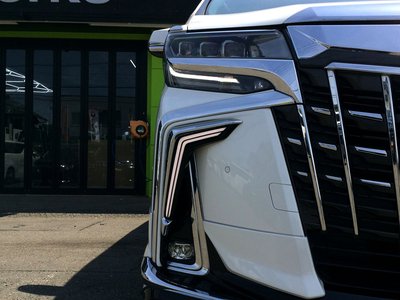 TOYOTA ALPHARD - 7