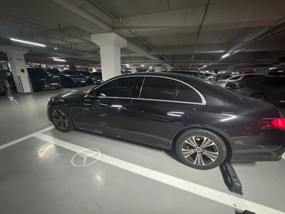 MERCEDES-BENZ E-CLASS - 6