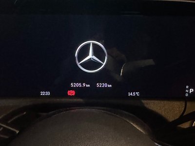 MERCEDES-BENZ E-CLASS - 4