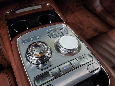 صورة 9 لـ 2022 Genesis G90 (RS4)