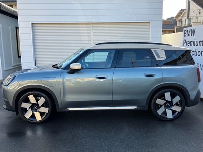 MINI MINI COUNTRYMAN - 6