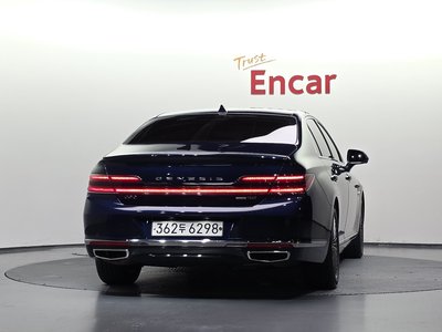 2020 Genesis G90 — фото 3