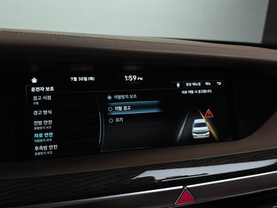 2020 Genesis G90 — миниатюра 32