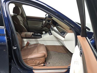 2020 Genesis G90 — миниатюра 17