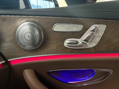 MERCEDES-BENZ E-CLASS - 8