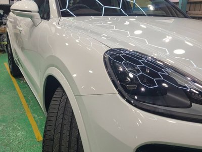 PORSCHE CAYENNE COUPE - 5