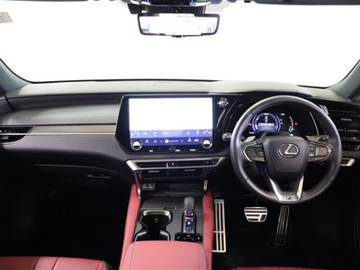 2023 Lexus RX photo 4