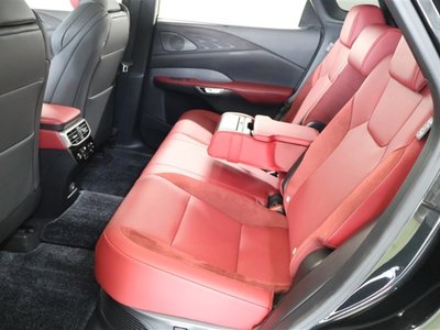 صورة مصغرة 31 لـ 2023 Lexus RX