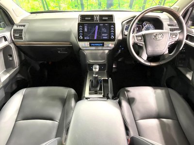 TOYOTA LAND CRUISER PRADO - 2