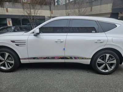 GENESIS GV80 - 3