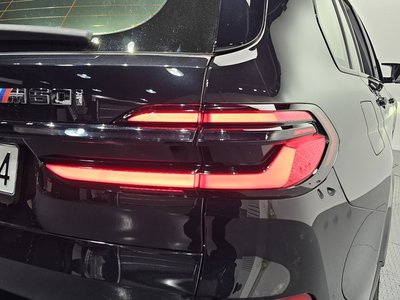 BMW X7 - 10