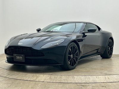 ASTON MARTIN DB11