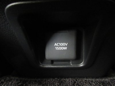 TOYOTA CROWN SPORT - 10