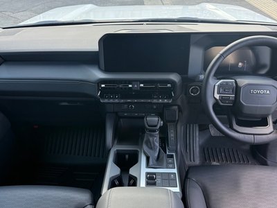 TOYOTA LAND CRUISER 250 - 5