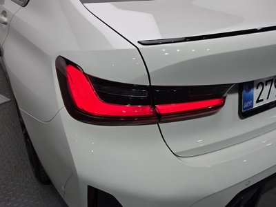 BMW 3 SERIES - 10