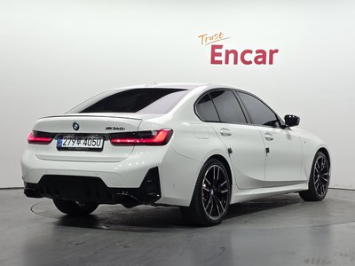 BMW 3 SERIES - 4