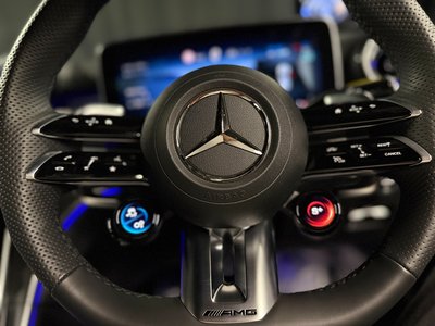 2024 Mercedes-BENZ C-CLASS AMG 照片 10