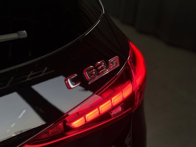 2024 Mercedes-BENZ C-CLASS AMG 缩略图 35