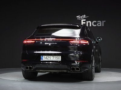 صورة 3 لـ 2021 Porsche CAYENNE