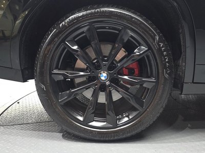 2025 BMW X4 照片 8