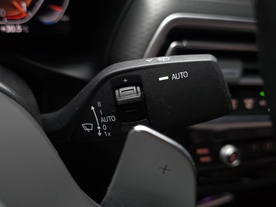 2025 BMW X4 thumbnail 31