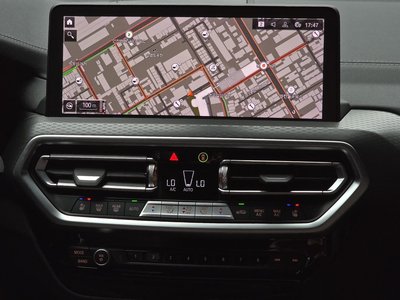 2025 BMW X4 thumbnail 21