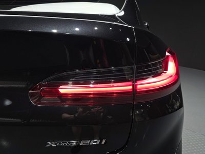 2025 BMW X4 照片 10