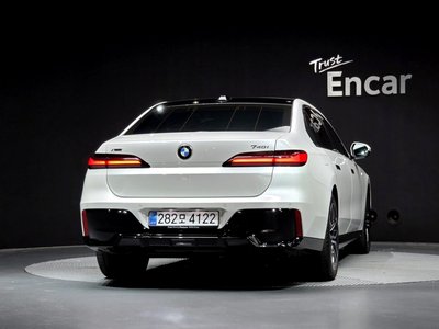 BMW 7 SERIES - 4