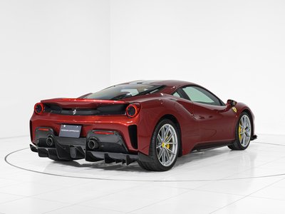 FERRARI 488 PISTA - 8