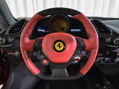 FERRARI 488 PISTA - 10