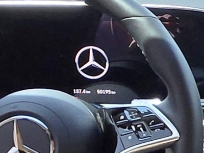 MERCEDES-BENZ E-CLASS - 8